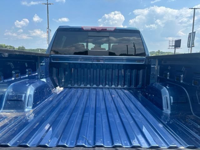 Used 2024 Chevrolet Silverado 1500 LTZ w/ Technology Package AWD/4WD image 10