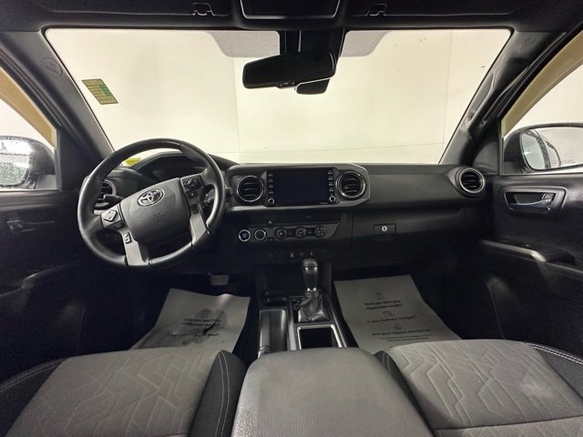 Used 2020 Toyota Tacoma TRD Sport image 16