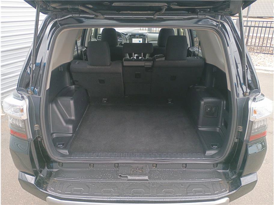 Used 2024 Toyota 4Runner TRD Off-Road image 23