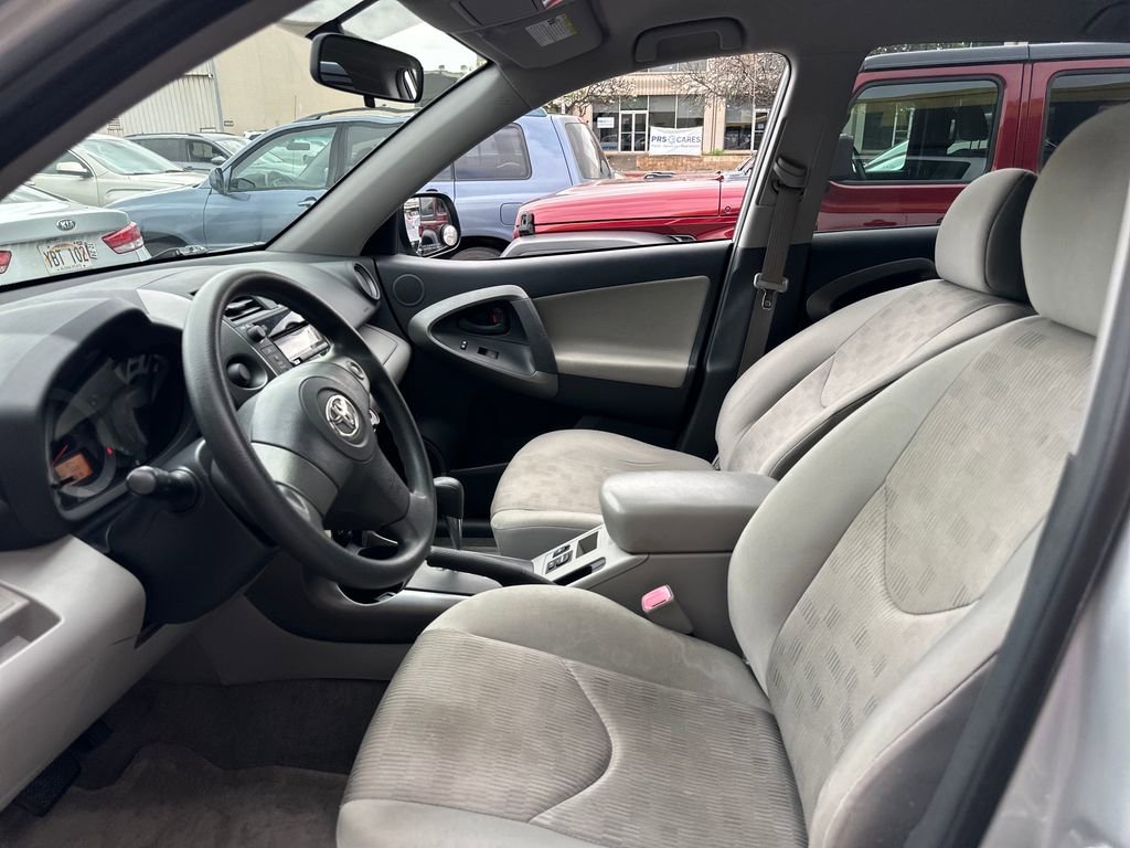 Used 2010 Toyota RAV4 2WD image 12