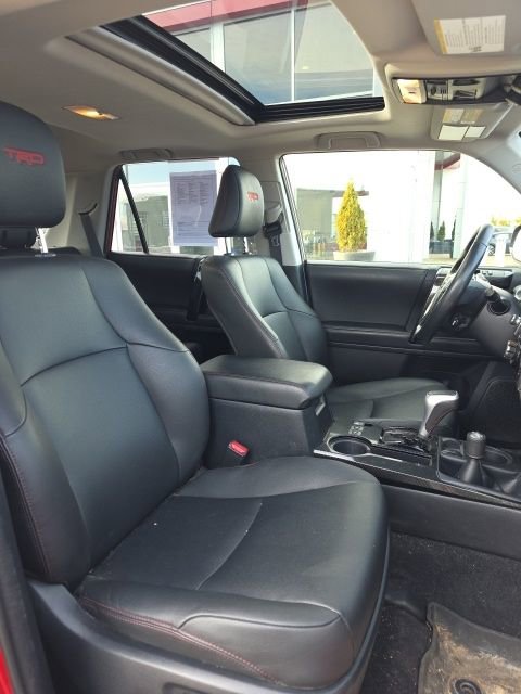 Used 2024 Toyota 4Runner TRD Off-Road Premium image 21