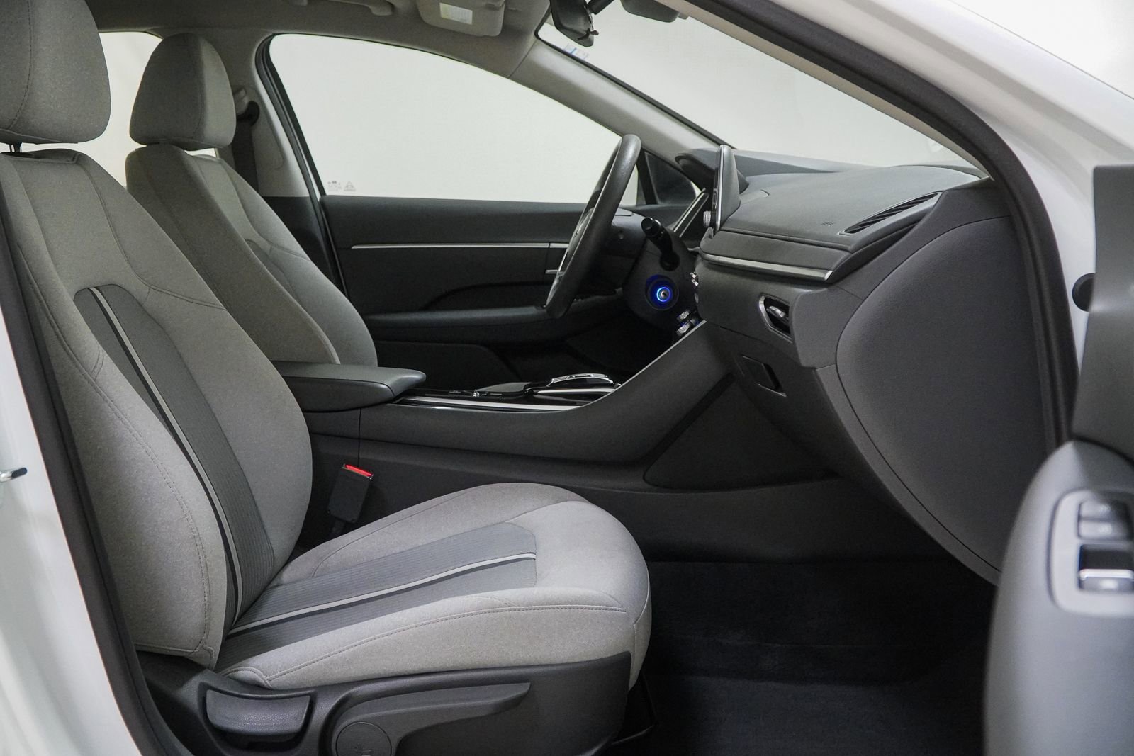 Used 2022 Hyundai Sonata SE FWD image 33