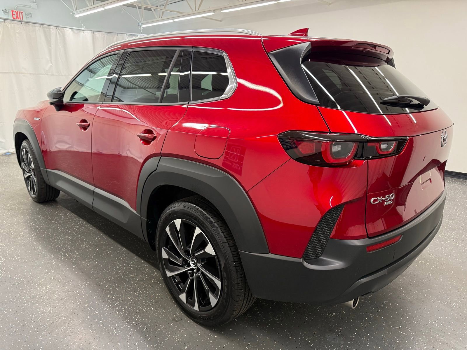 Used 2025 MAZDA CX-50 2.5 Hybrid w/ Premium Plus Pkg AWD/4WD image 3