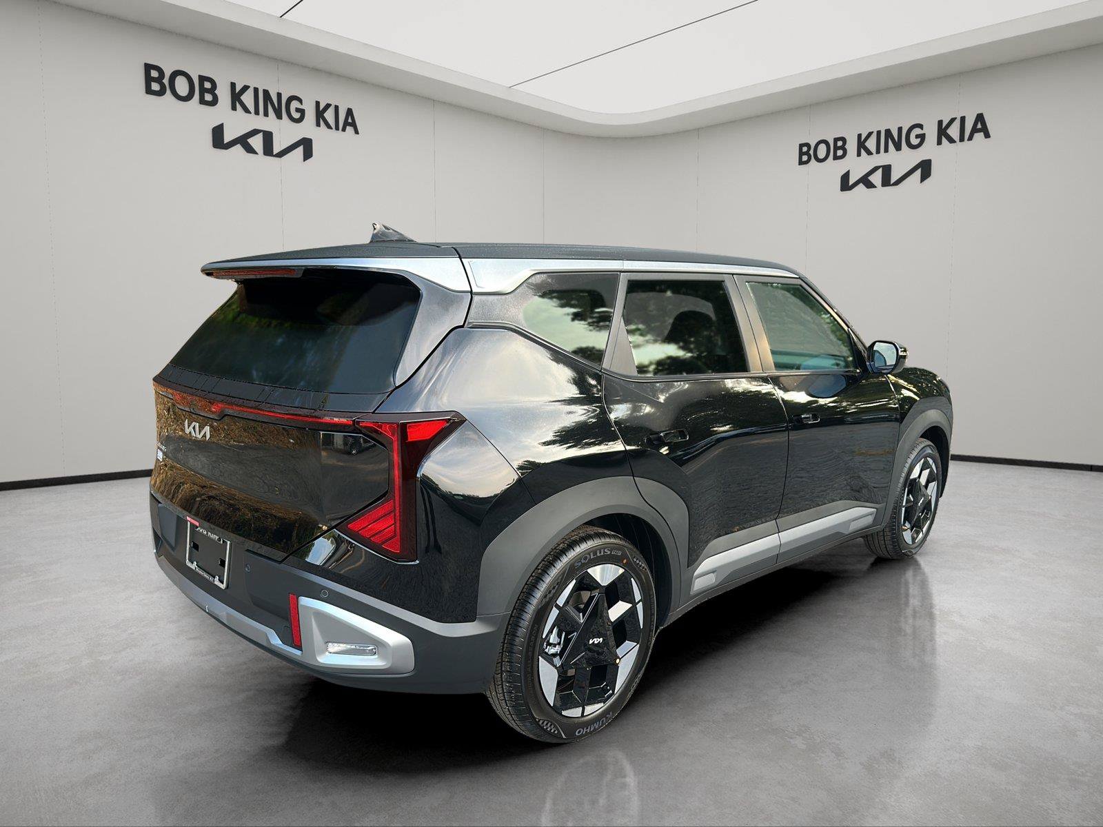 New 2027 Kia Seltos S FWD image 5