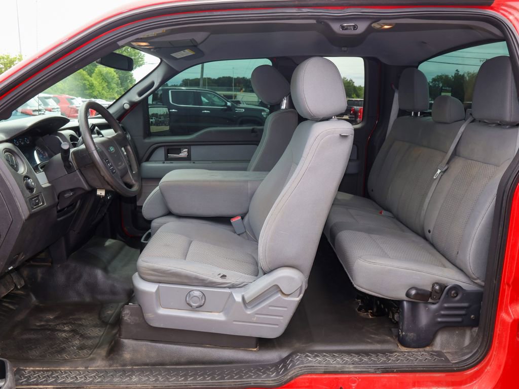 Used 2014 Ford F150 STX w/ Equipment Group 201A Mid AWD/4WD image 9