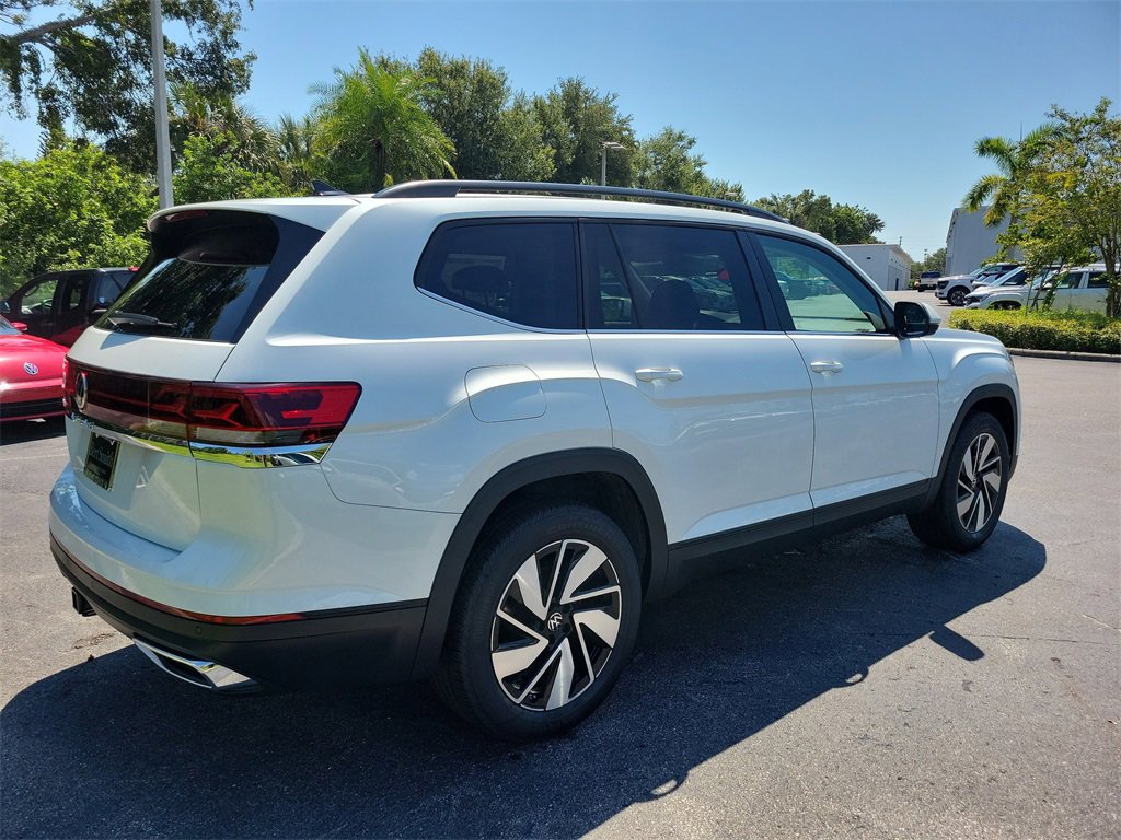 New 2026 Volkswagen Atlas SE image 3