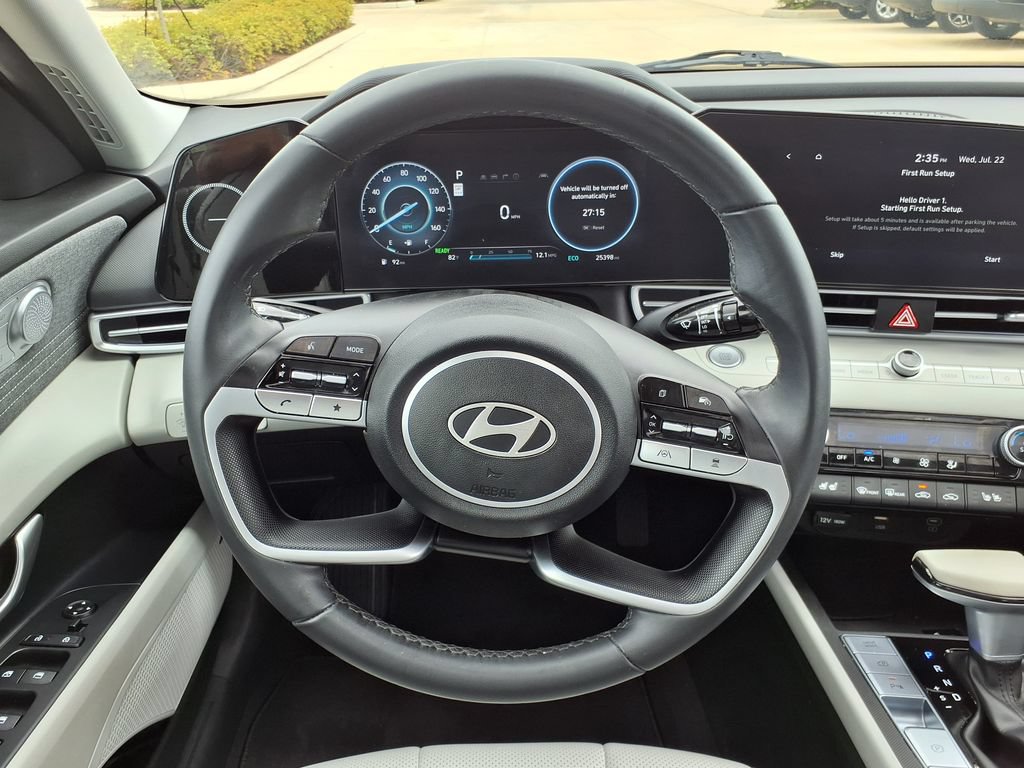 Used 2024 Hyundai Elantra Limited FWD image 24