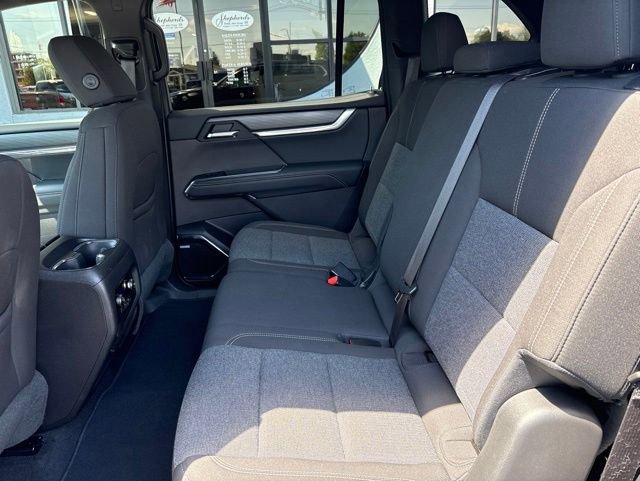 Used 2025 GMC Acadia Elevation FWD image 14