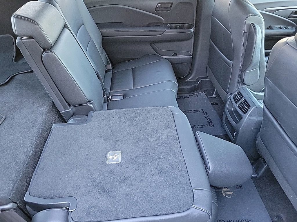Used 2023 Honda Passport EX-L image 16