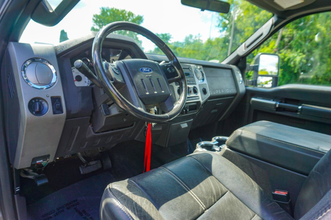 Used 2008 Ford F250 Harley-Davidson AWD/4WD image 13
