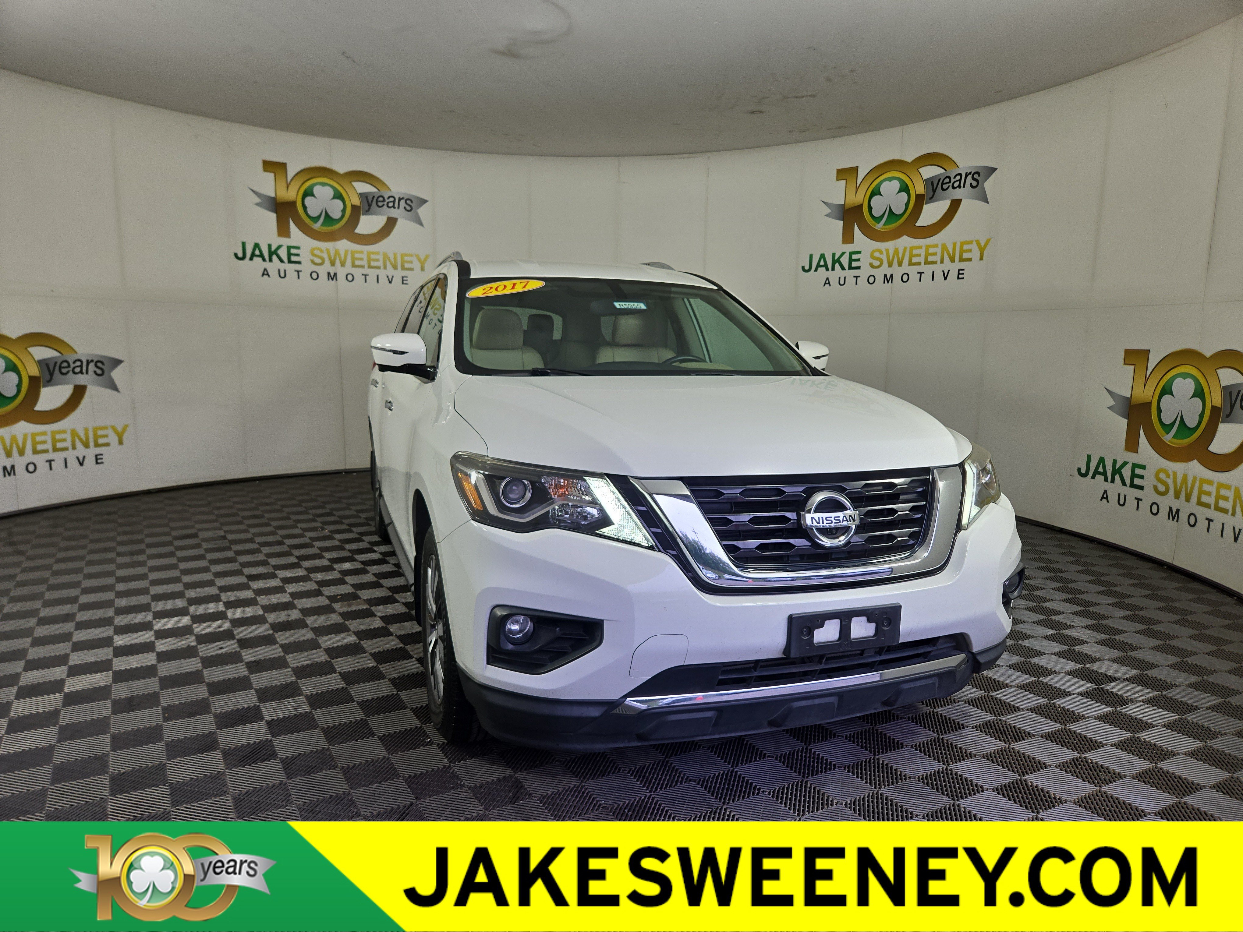Used 2017 Nissan Pathfinder SL