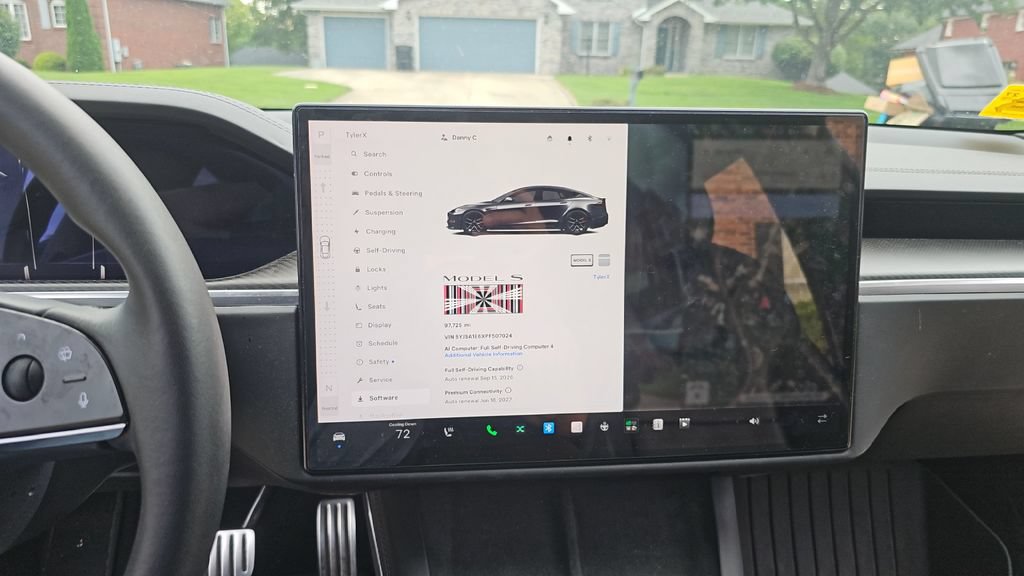 Used 2023 Tesla Model S Plaid AWD/4WD image 3