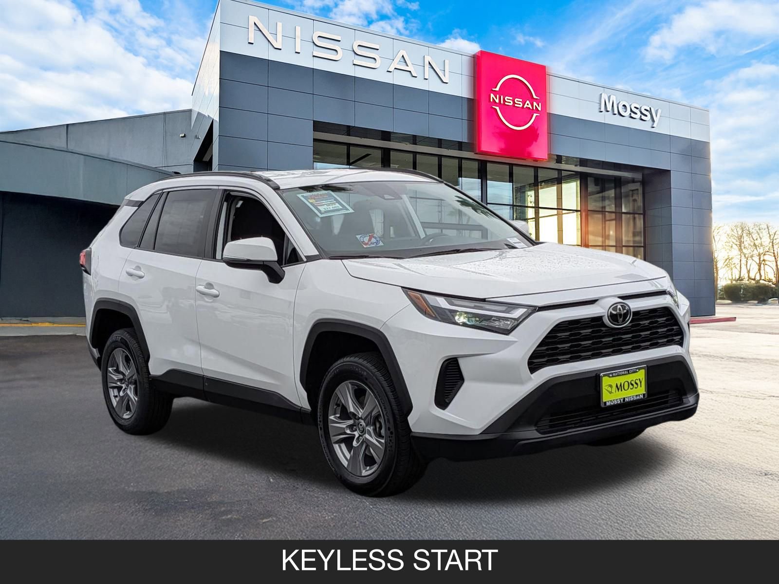 Used 2024 Toyota RAV4 XLE image 2