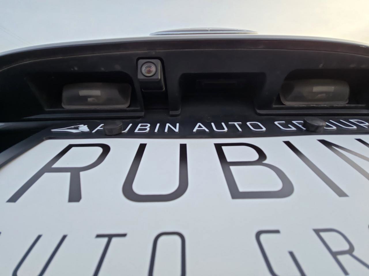 Used 2018 Subaru Outback 3.6R Touring w/ Protection Package #1 image 25