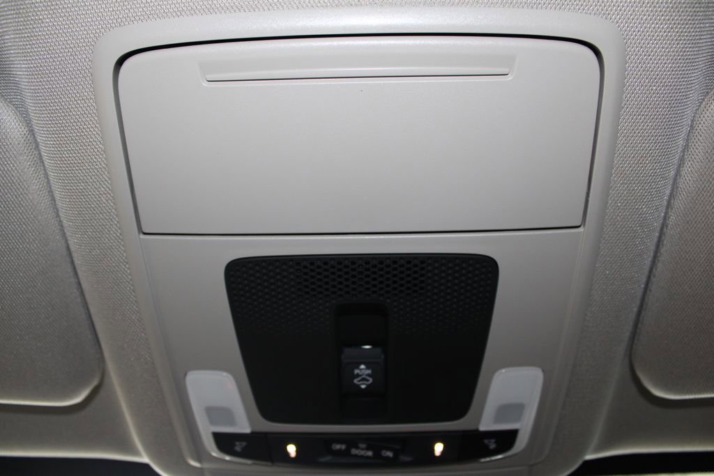 Certified 2025 Honda CR-V EX-L image 38