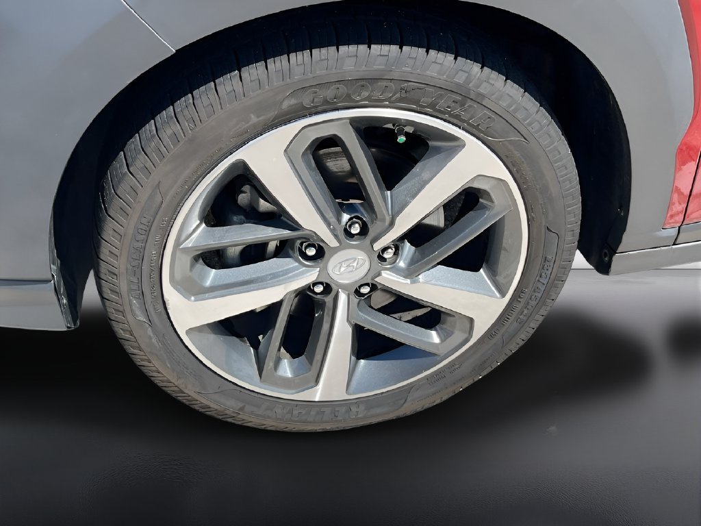 Used 2020 Hyundai Kona Limited FWD image 31