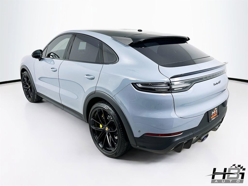 Used 2023 Porsche Cayenne Turbo GT image 8