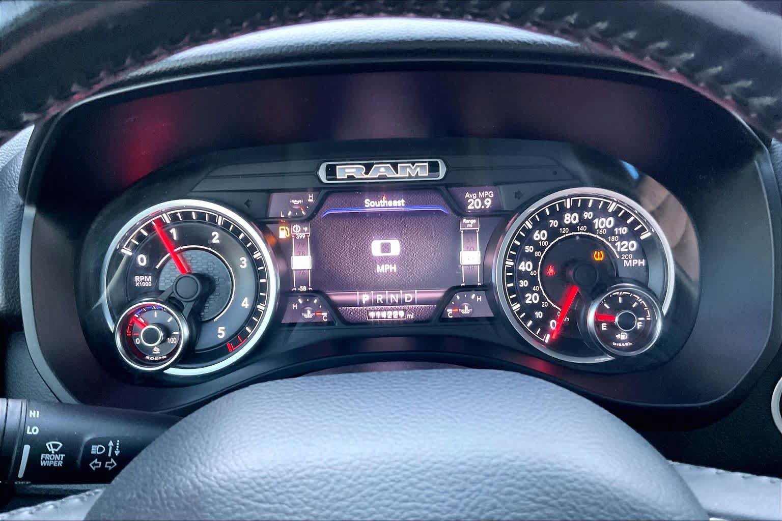 Used 2020 RAM 1500 Big Horn AWD/4WD image 25