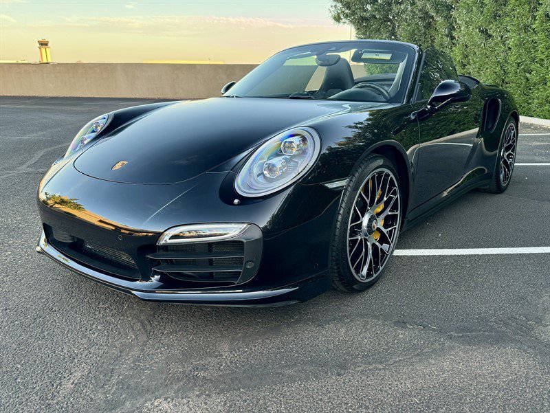 Used 2015 Porsche 911 Turbo S w/ High-end Infotainment Package AWD/4WD image 7