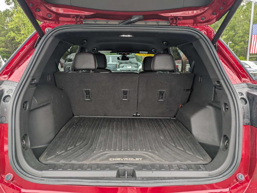 Used 2022 Chevrolet Equinox RS w/ RS Leather Package FWD image 15