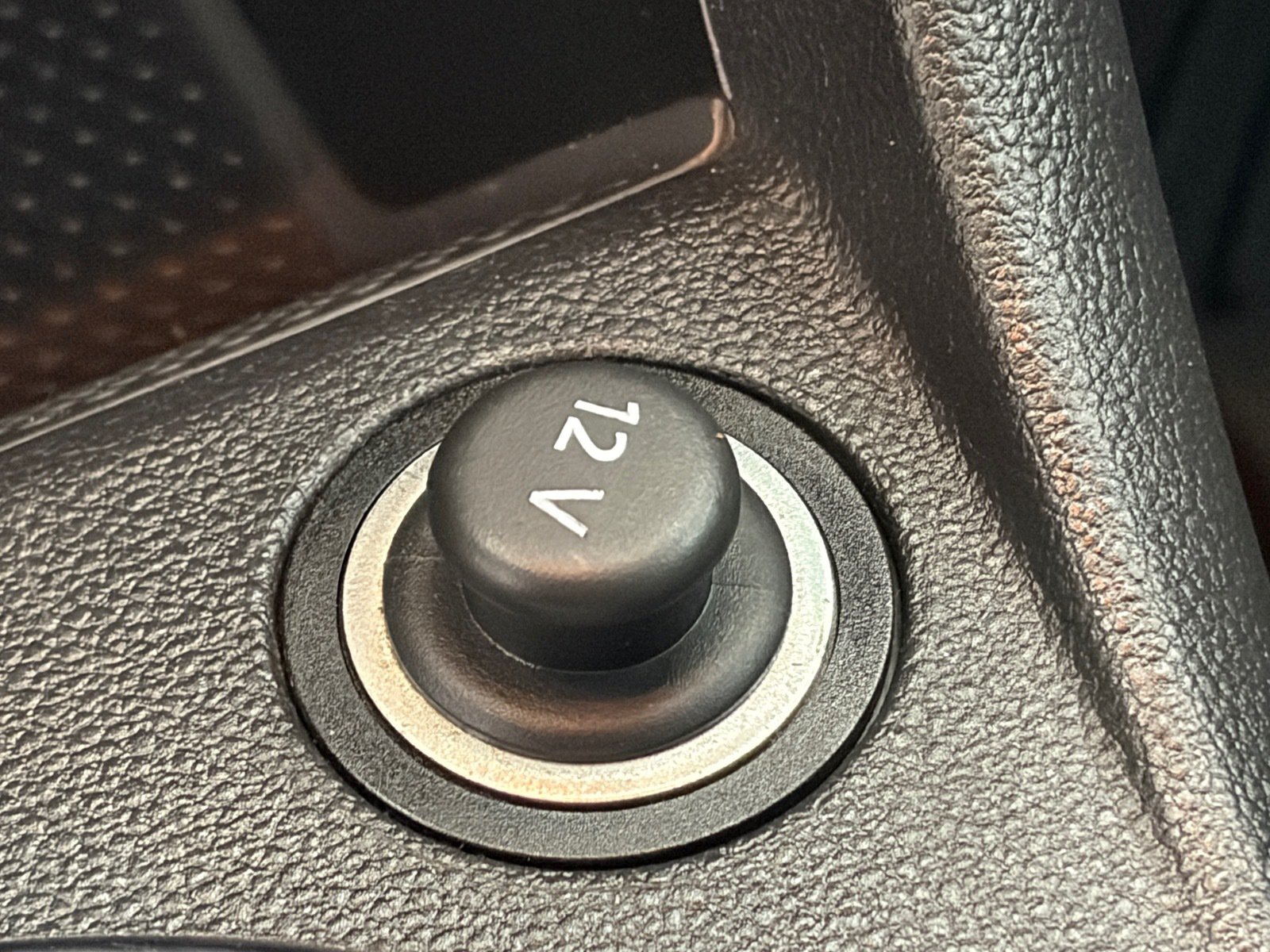 Used 2016 Volkswagen Beetle 1.8T S FWD image 27