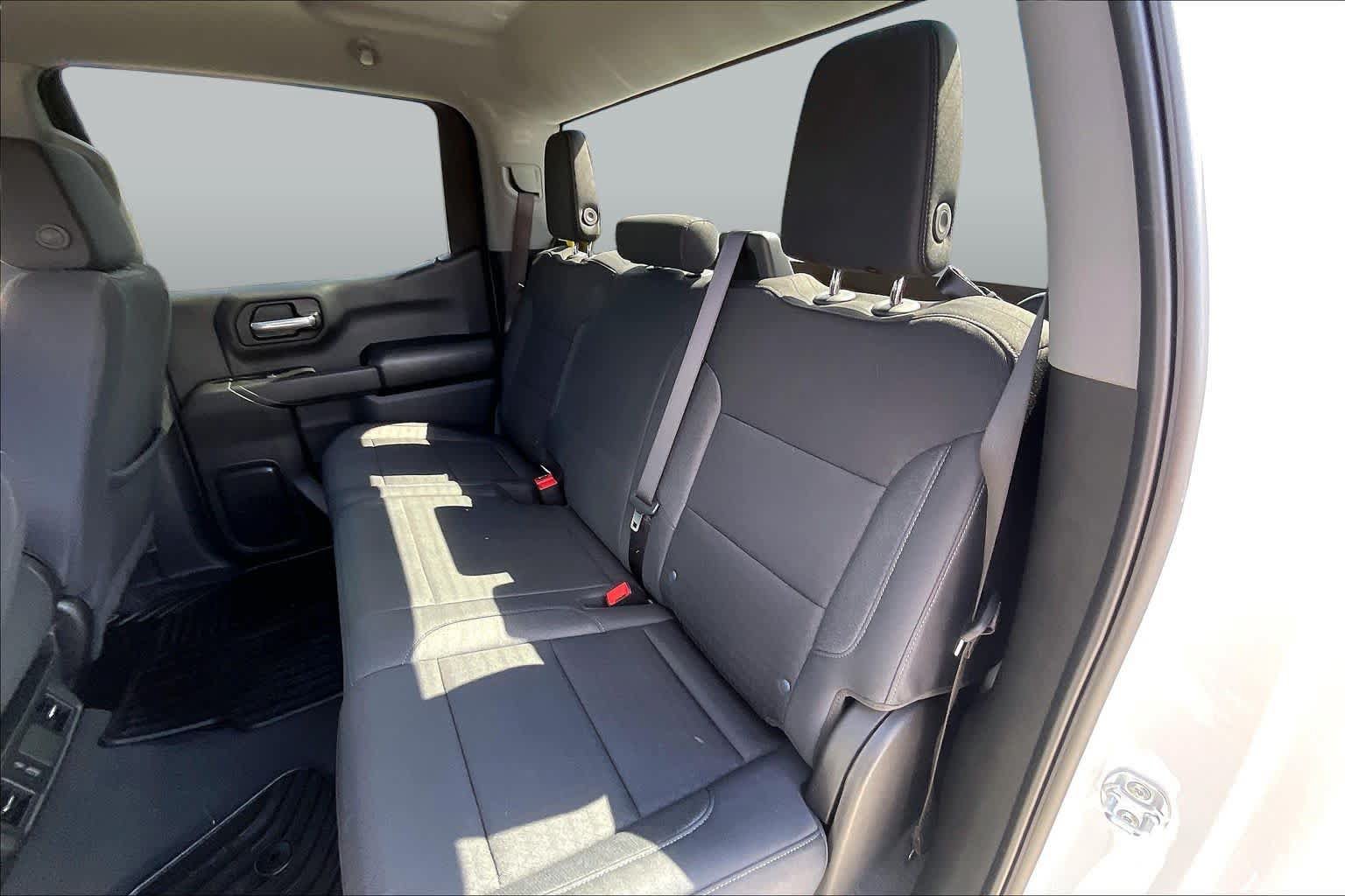 Used 2025 Chevrolet Silverado 1500 Custom w/ Turbomax Blackout Package RWD image 20