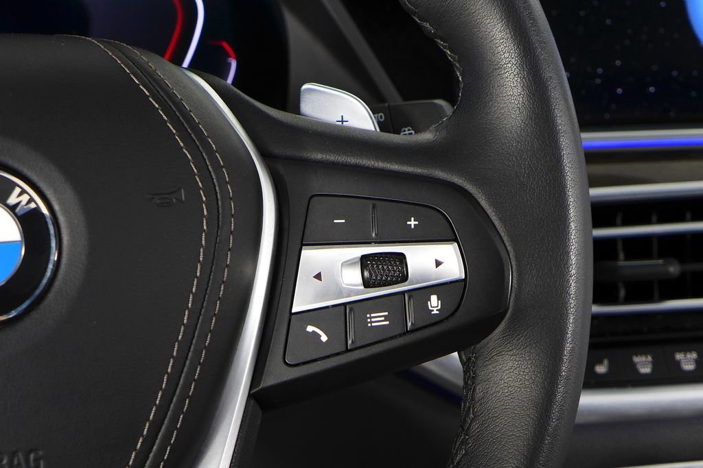 Used 2023 BMW X5 xDrive40i w/ Parking Assistance Package image 29