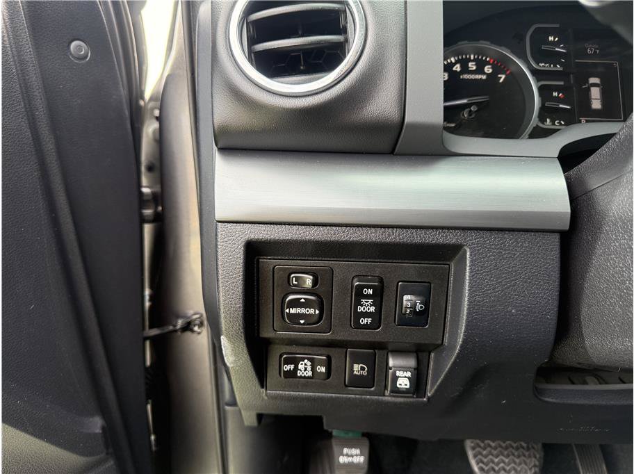 Used 2020 Toyota Tundra TRD Pro AWD/4WD image 28