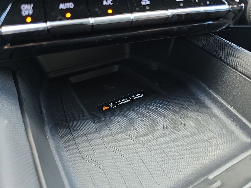 New 2026 Chevrolet Equinox EV RS image 17