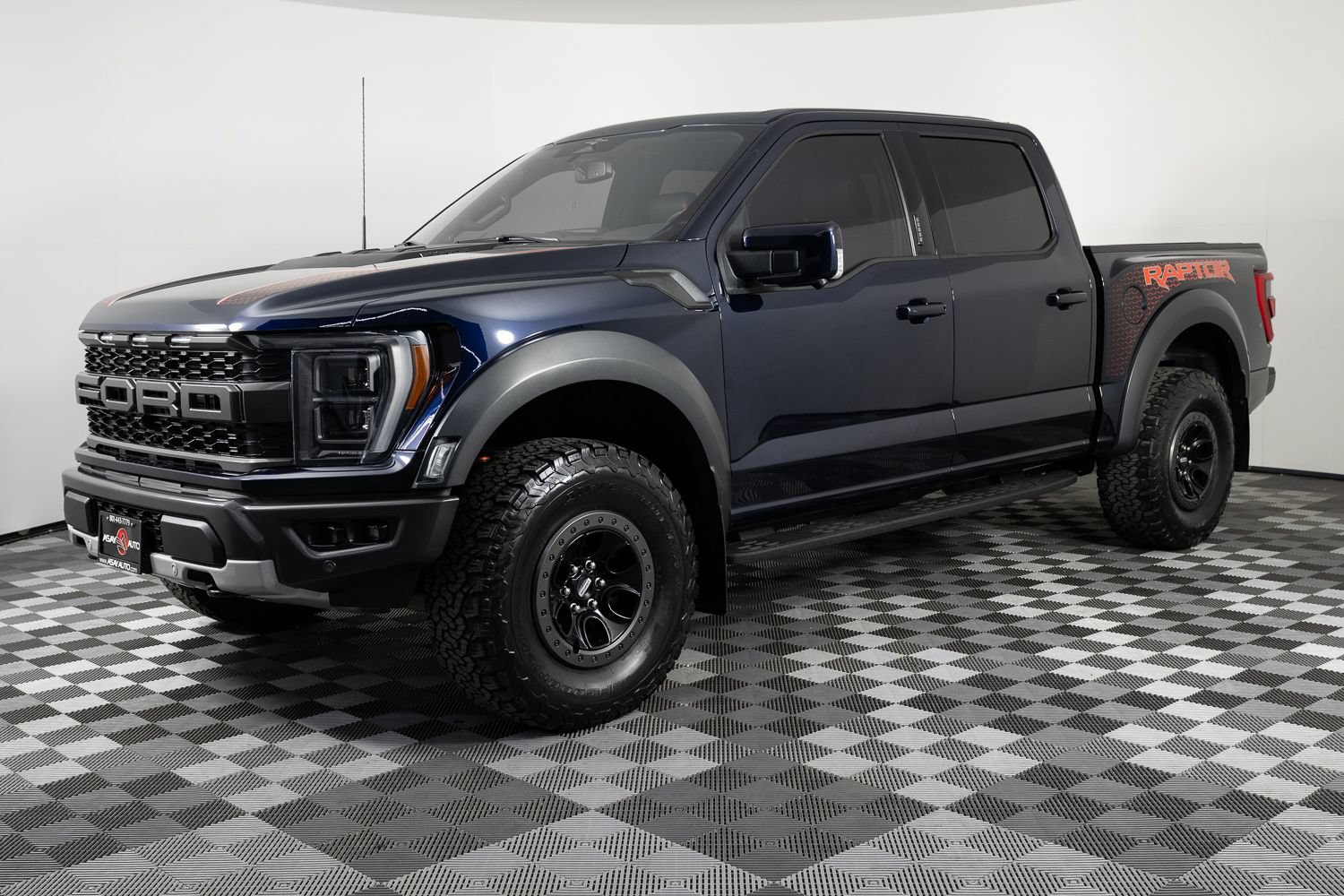 Used 2023 Ford F150 Raptor AWD/4WD image 1