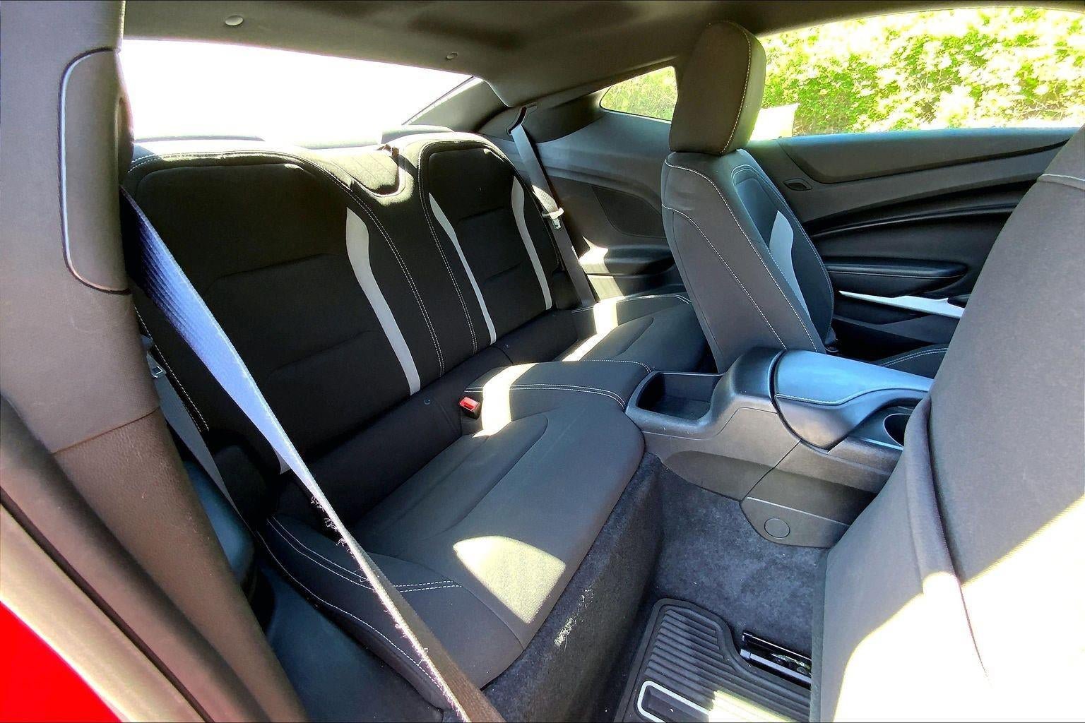 Used 2018 Chevrolet Camaro LT w/ Technology Package RWD image 21
