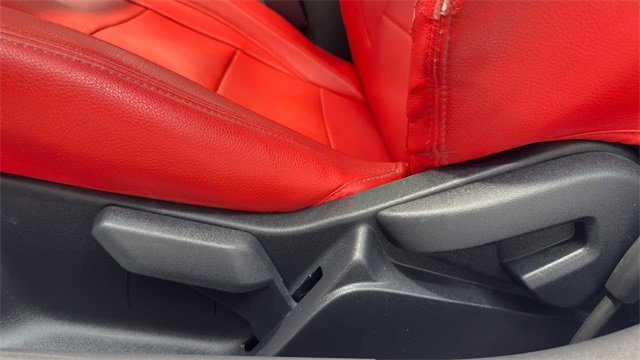 Used 2025 Ford Mustang Coupe image 17