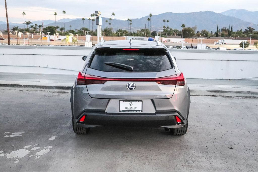 Used 2020 Lexus UX 250h w/ Premium Package AWD/4WD image 8