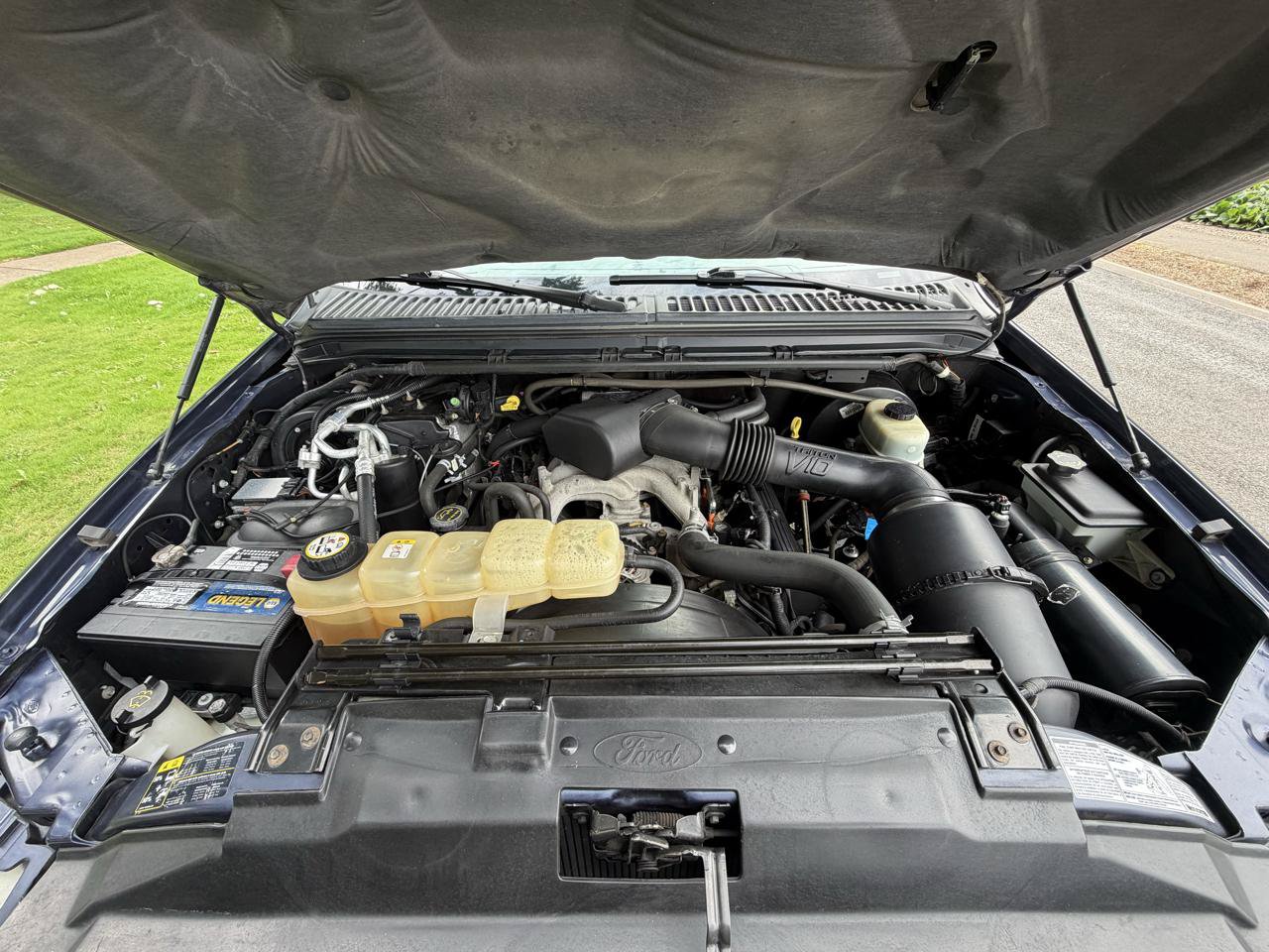 Used 2002 Ford Excursion XLT RWD image 40