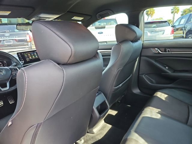 Used 2019 Honda Accord Sport image 11