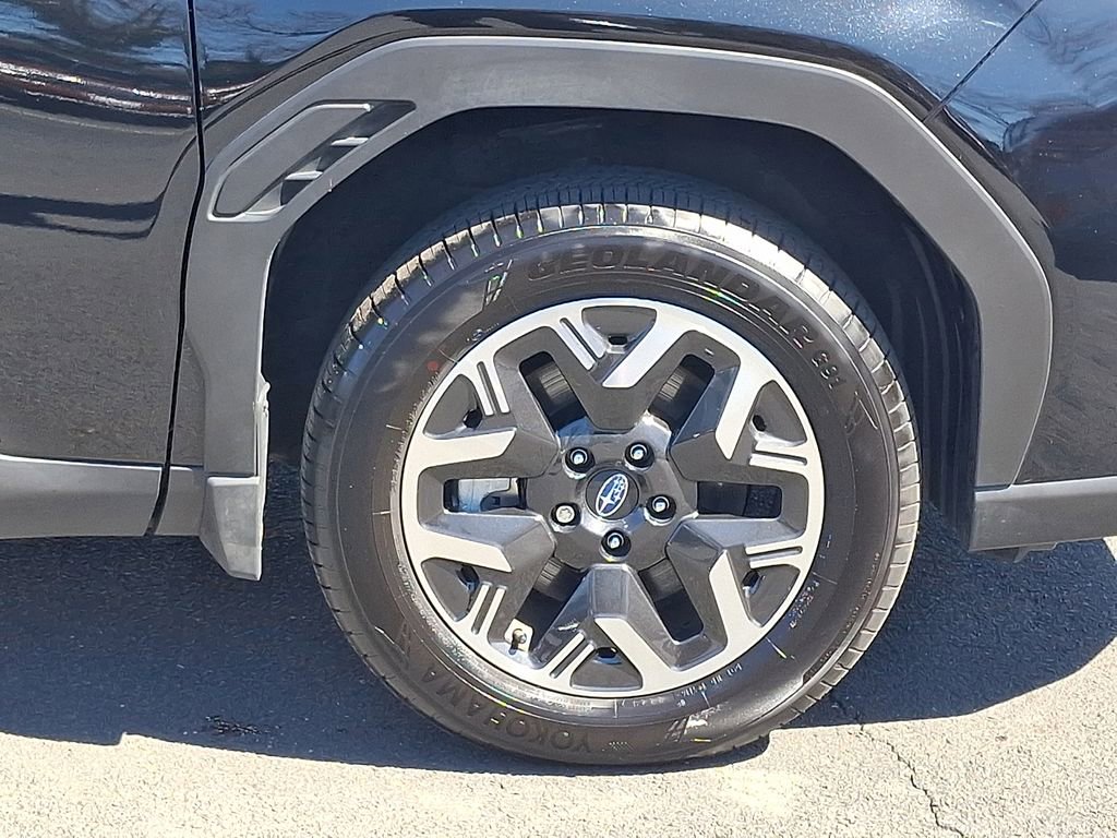 Used 2025 Subaru Forester Premium image 8