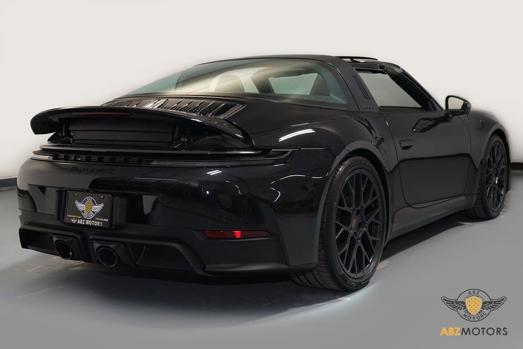 Used 2026 Porsche 911 Carrera 4 GTS image 6