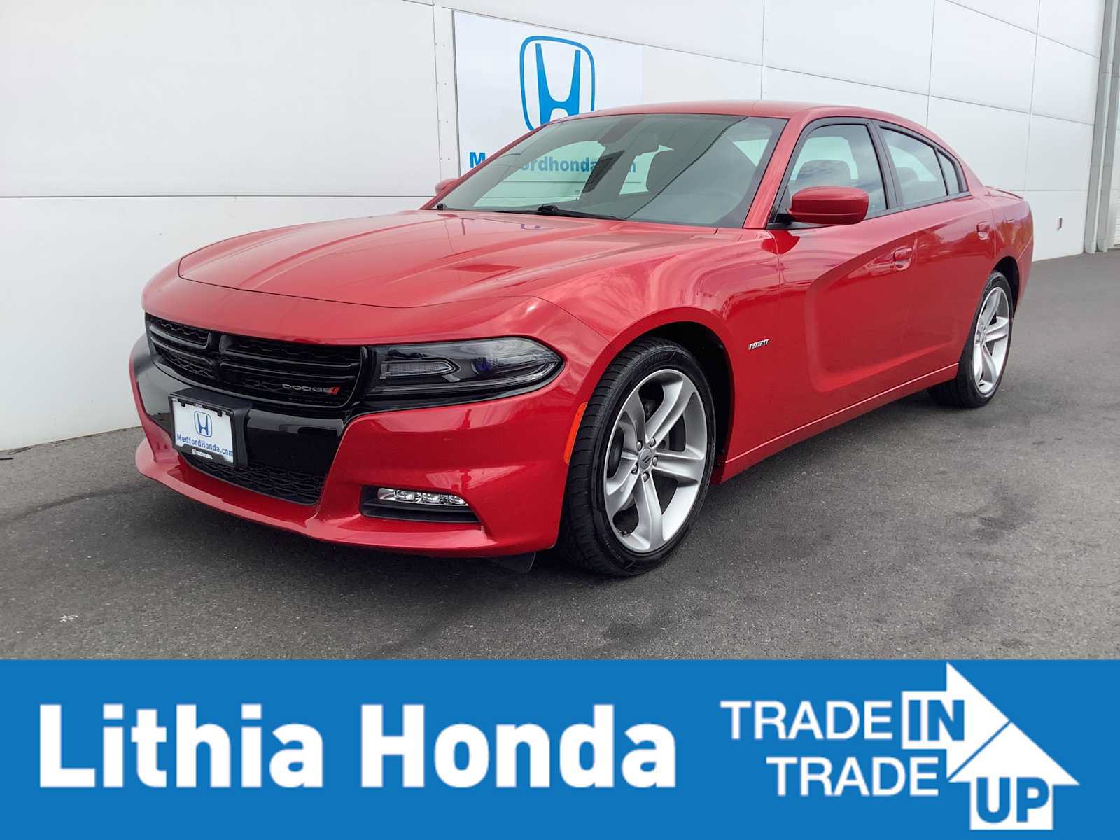 Used 2017 Dodge Charger R/T RWD image 1