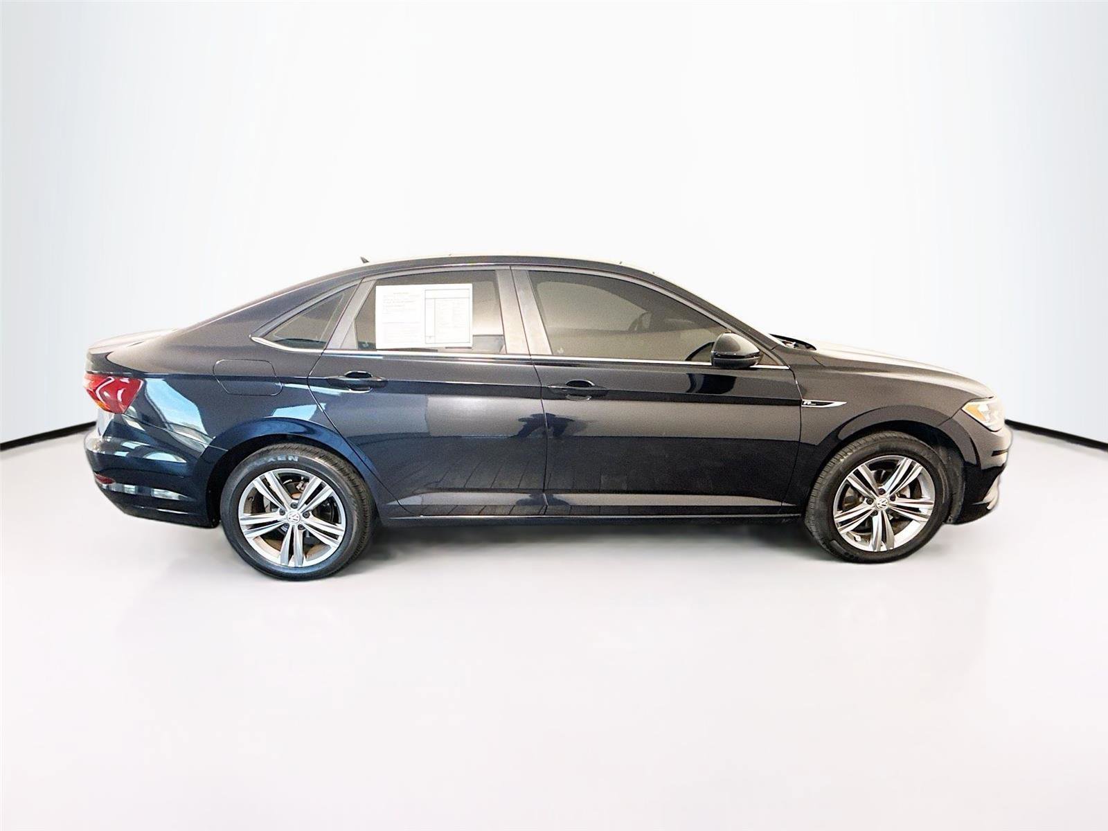 Used 2019 Volkswagen Jetta R-Line image 16