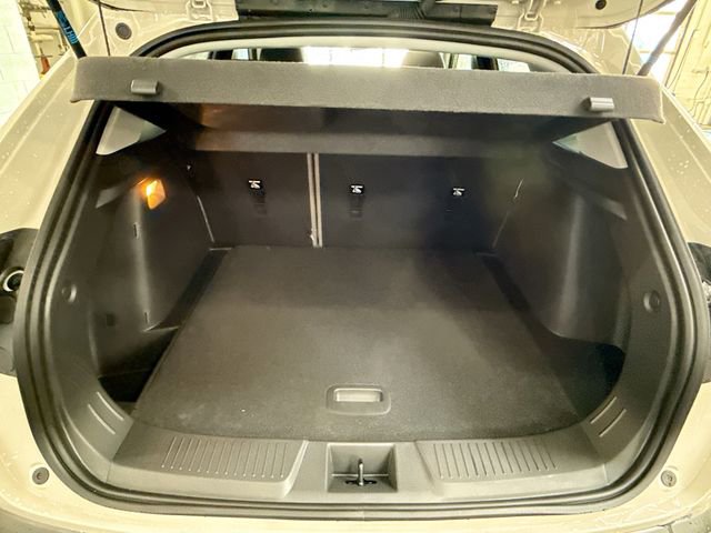 New 2026 Chevrolet Trax ACTIV w/ Sunroof Package image 26