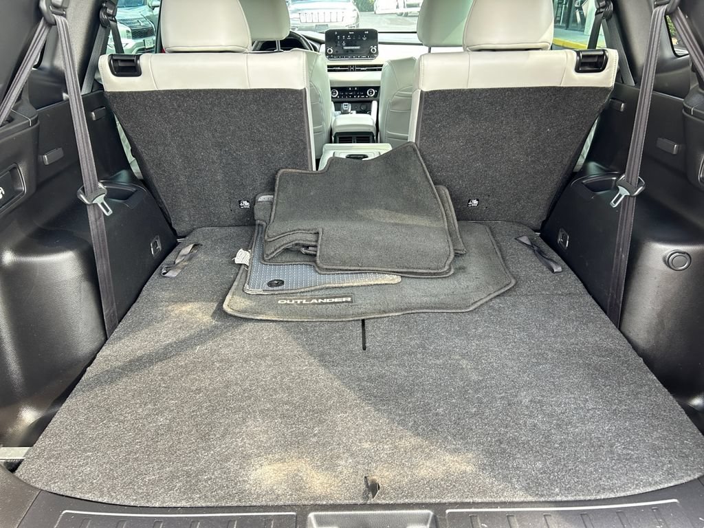 Used 2023 Mitsubishi Outlander SE AWD/4WD image 19