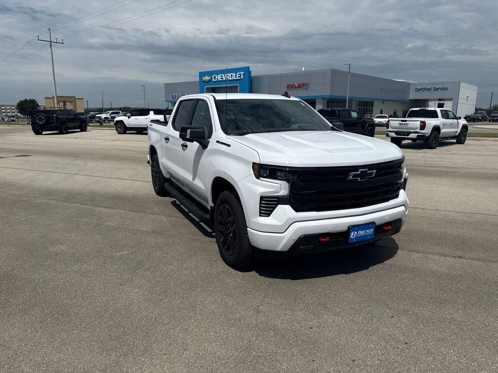 New 2026 Chevrolet Silverado 1500 RST w/ Redline Edition AWD/4WD image 24