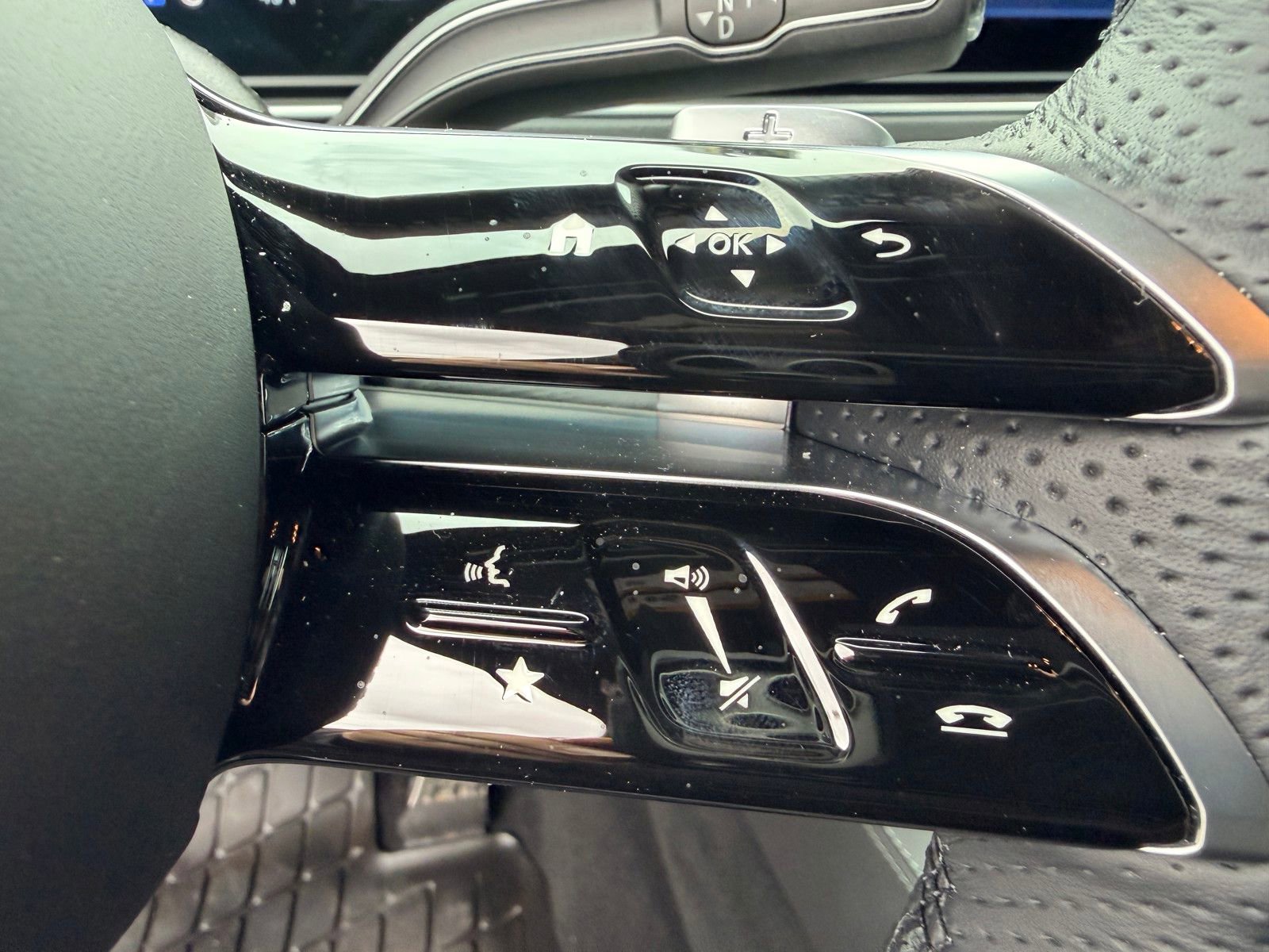 Used 2026 Mercedes-Benz GLS 580 4MATIC image 13