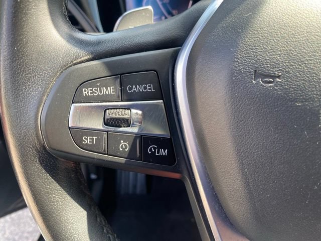 Used 2022 BMW 330e RWD image 25