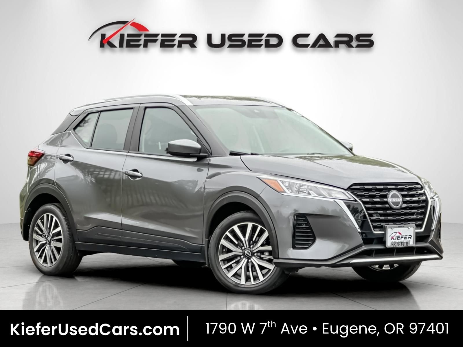 Used 2023 Nissan Kicks SV FWD image 1