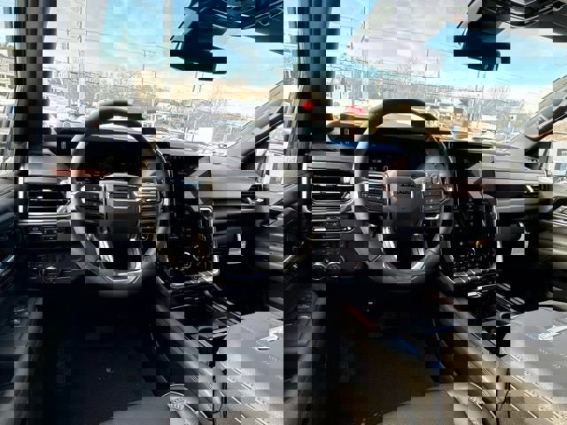 New 2026 GMC Yukon XL Denali image 21