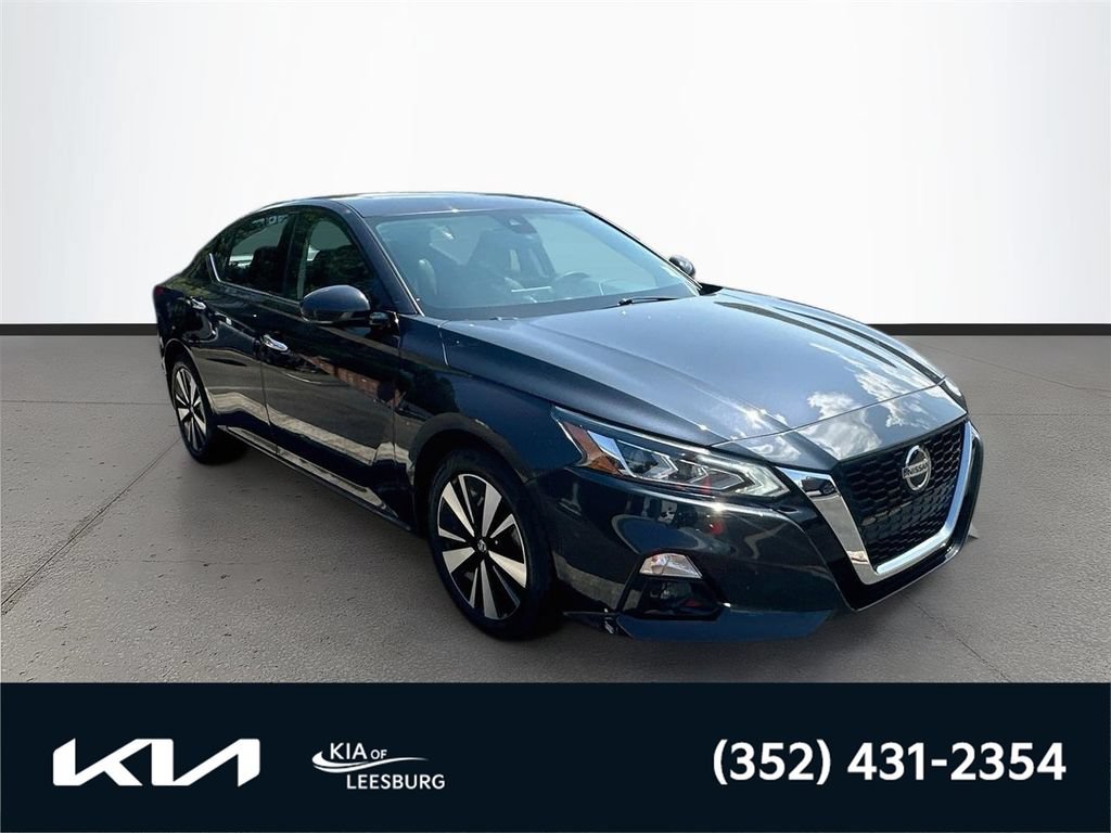 Used 2020 Nissan Altima 2.5 SV FWD image 1