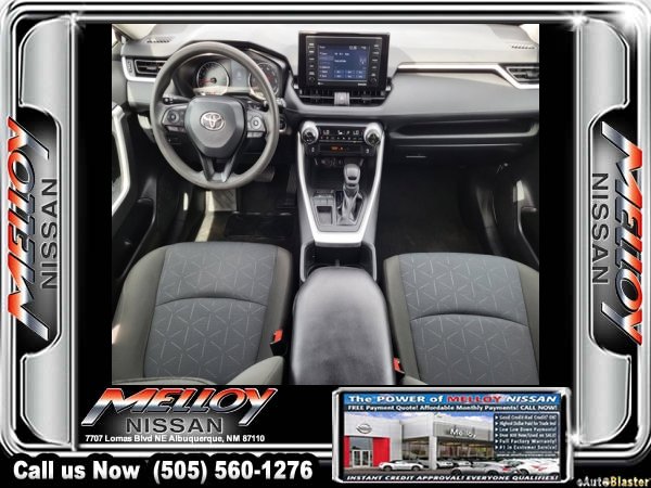Used 2022 Toyota RAV4 XLE FWD image 19