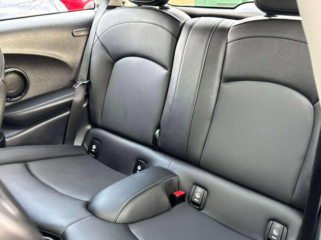 Used 2024 MINI Cooper S image 25