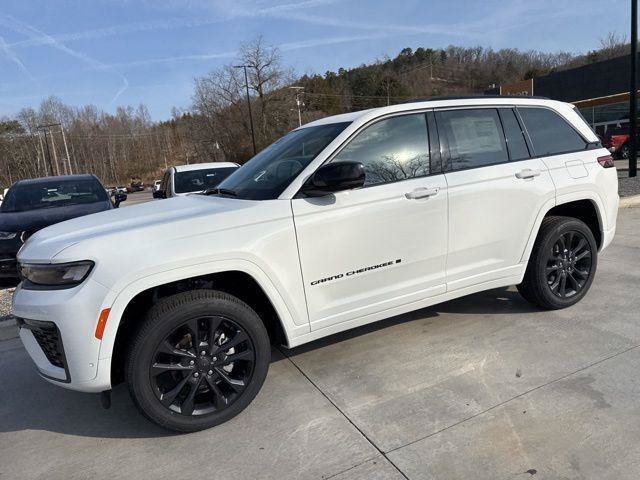 New 2026 Jeep Grand Cherokee Limited AWD/4WD image 11